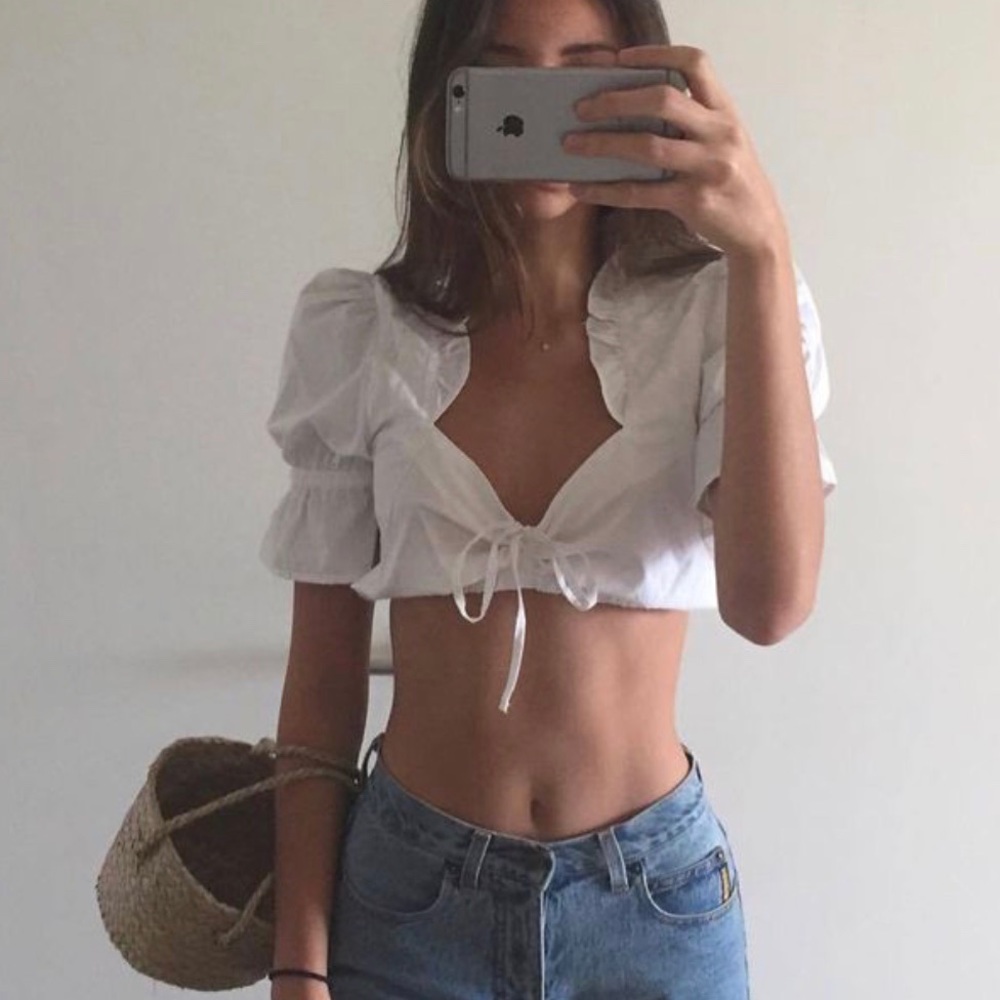 Meet your Posher, Elle